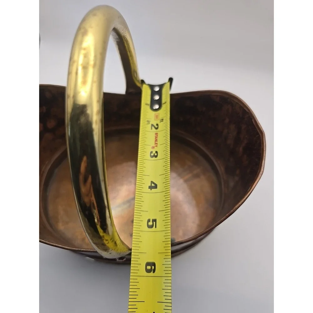 Vintage Hammered Copper Cachepot Basket with Handle‎ 9.5x9.25